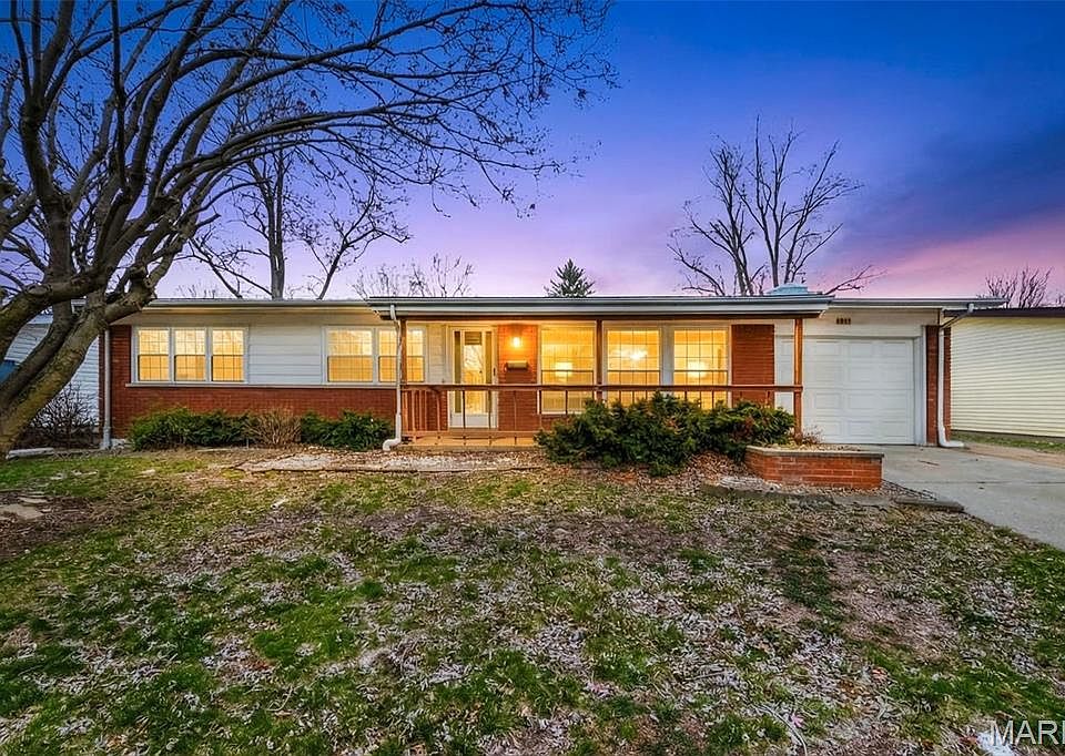 1st image of 3155 Parker Rd