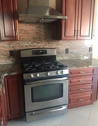 2nd image of 740 Calhoun Ave #1