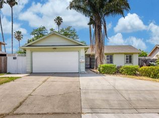 8108 Golden Field Way, Sacramento, CA 95823