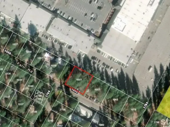 1051 Fern Rd, South Lake Tahoe, CA 96150