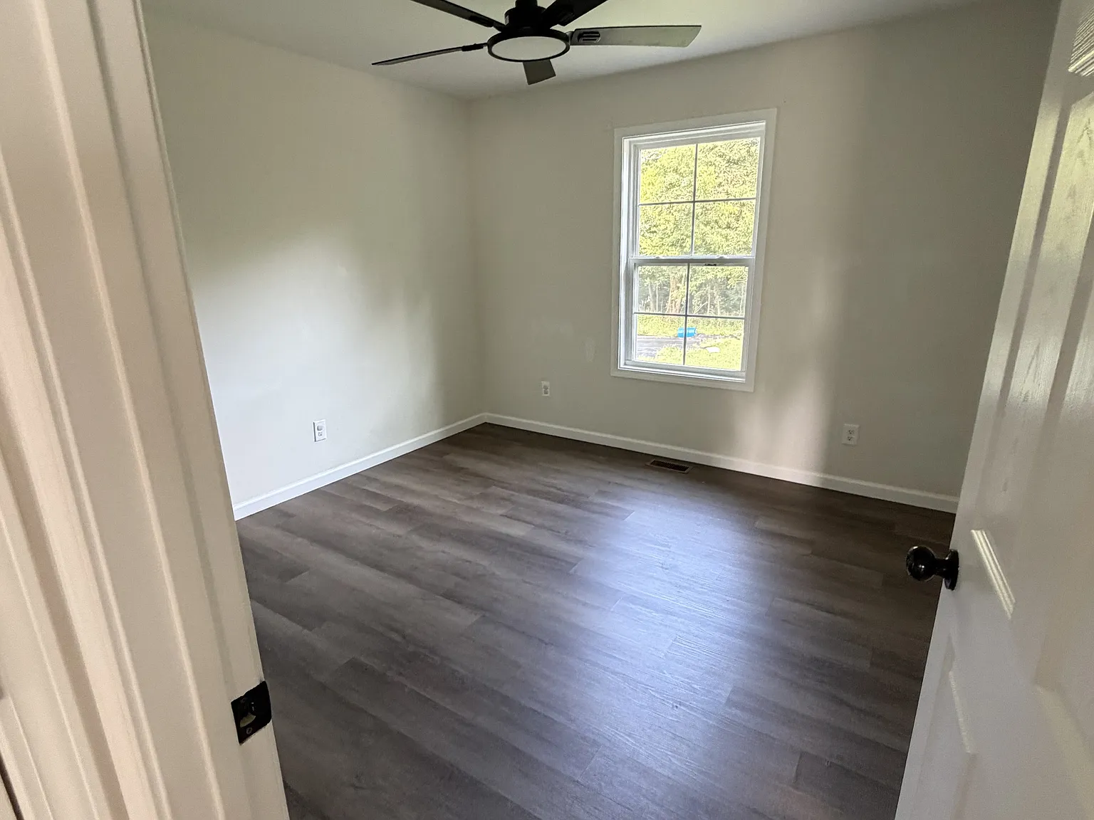 1063 Virginia Avenue - 1 — Photo 3