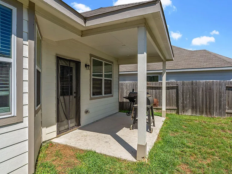 2221 Raider Dr — Photo 37