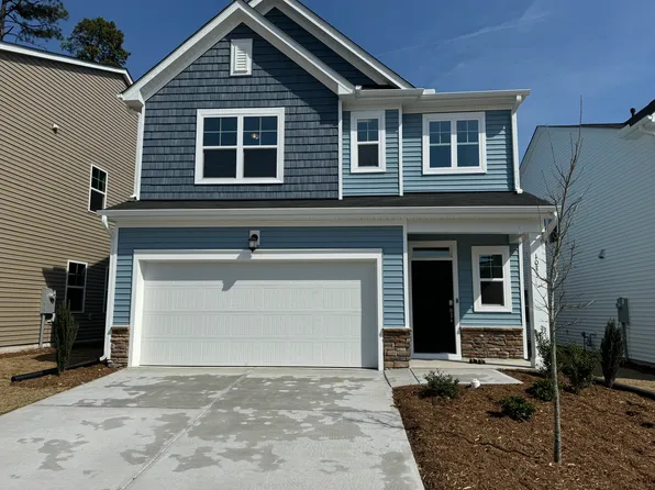 1033 Red Wing Dr, Durham, NC 27703