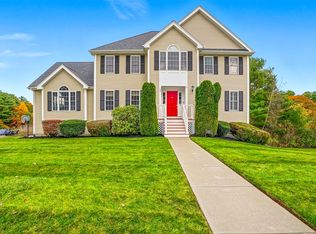 185 Prairie St, Northbridge, MA 01534