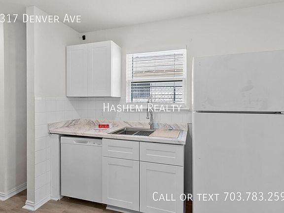 5th image of 1317 Denver Ave
