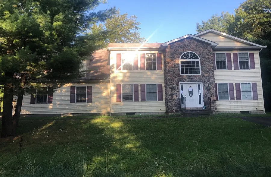 2329 Joseph Ln photo 1