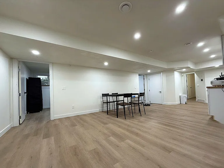 8315 NW Addison Dr SE #2 — Photo 2