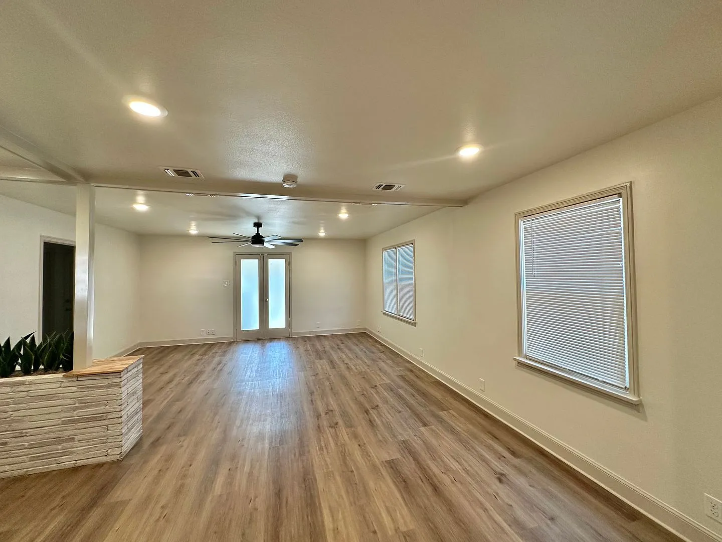 Cute Two Bedroom near Texas Tech University! — Photo 4