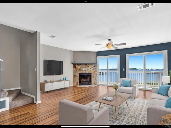 1687 E Channel Marker St #2, Mary Esther, FL 32569