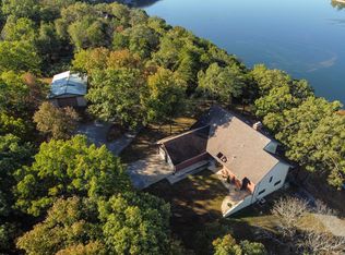 301 Monticello Rd, Galena, MO 65656