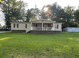 1087 Territorial Rd, New Bern, NC 28560