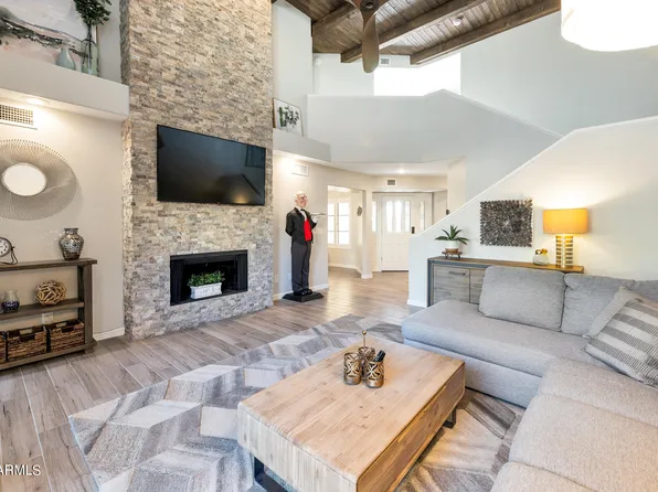 10050 E MOUNTAINVIEW LAKE Drive #13, Scottsdale, AZ 85258