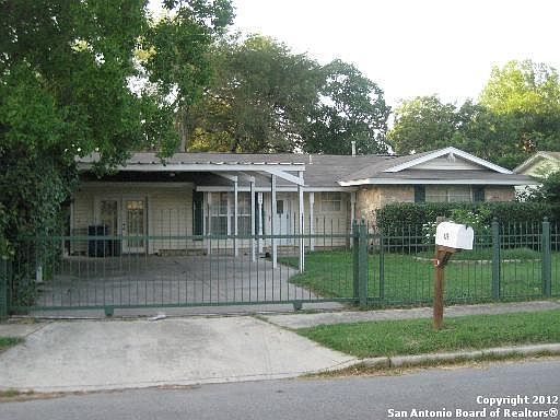 2nd image of 439 Pinehurst Blvd