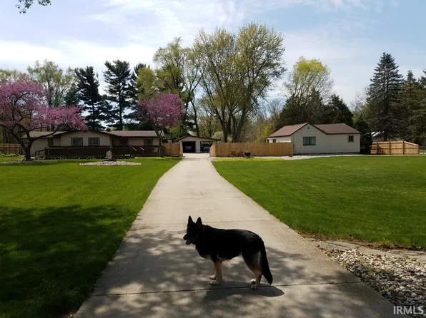 10152 Vistula Rd, Osceola, IN 46561