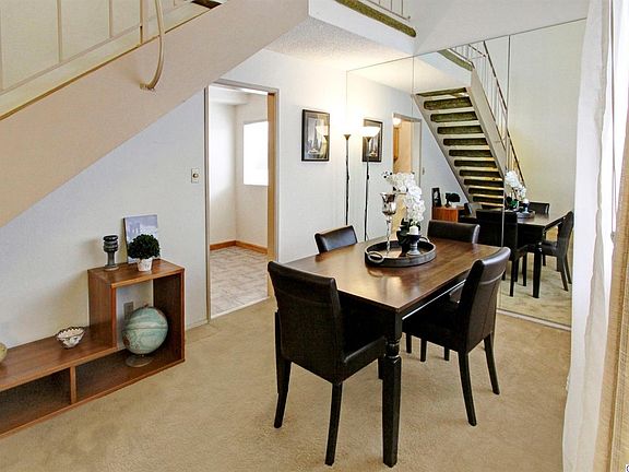4th image of 1339 N Columbus Ave Unit 320