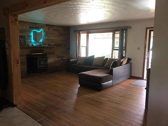 2nd image of 16200 Taggart Dr