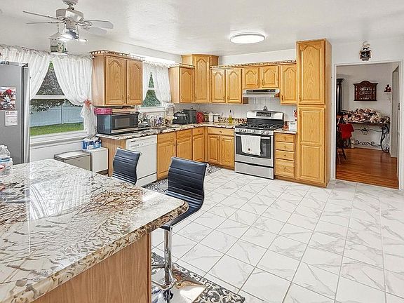 5th image of 36 Regent Rd