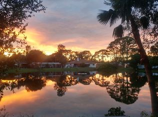 11115 73rd Ave, Seminole, FL 33772