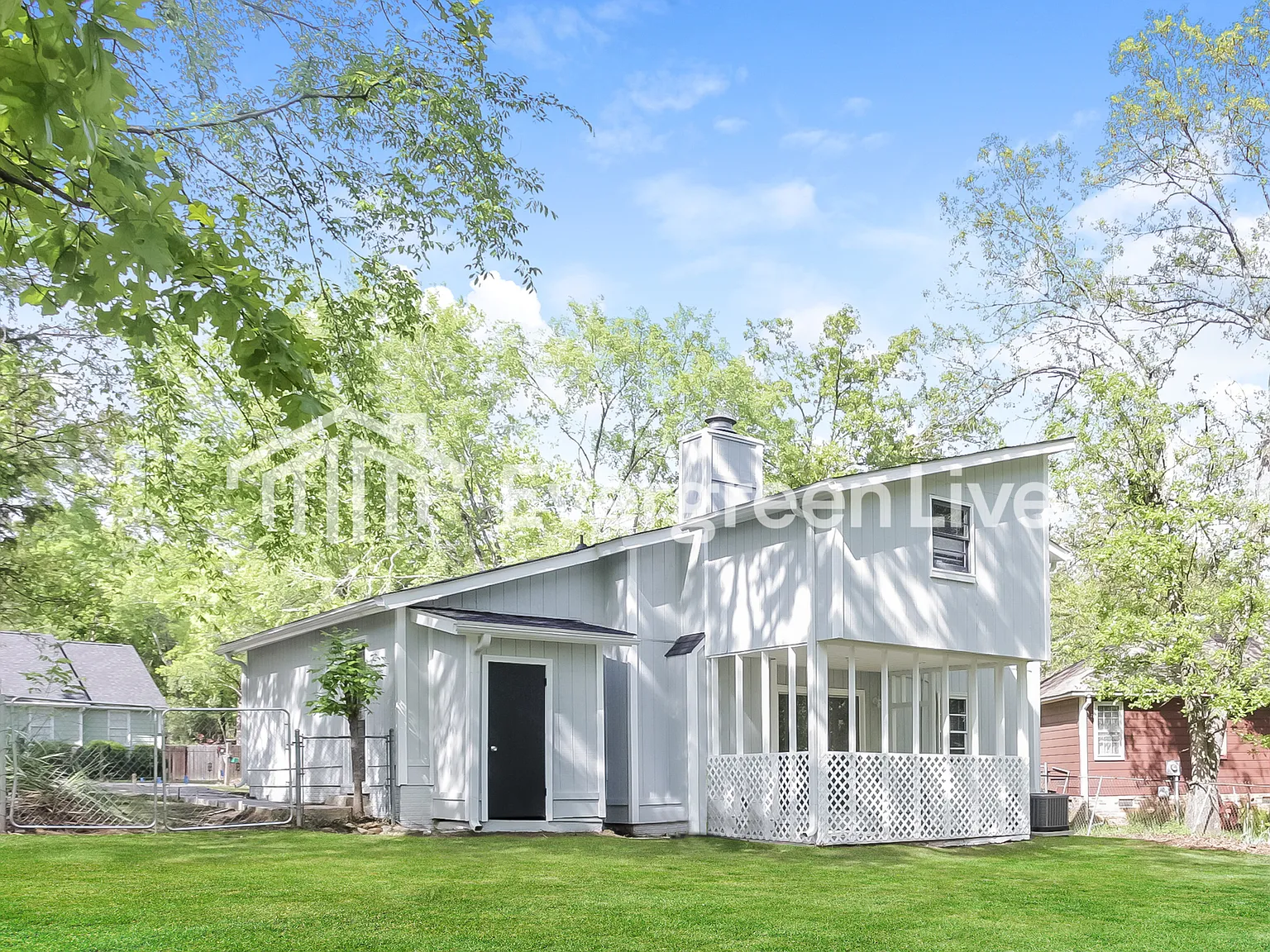 4 bed, 2.0 bath, 1780 sqft, $1,695 — Photo 1