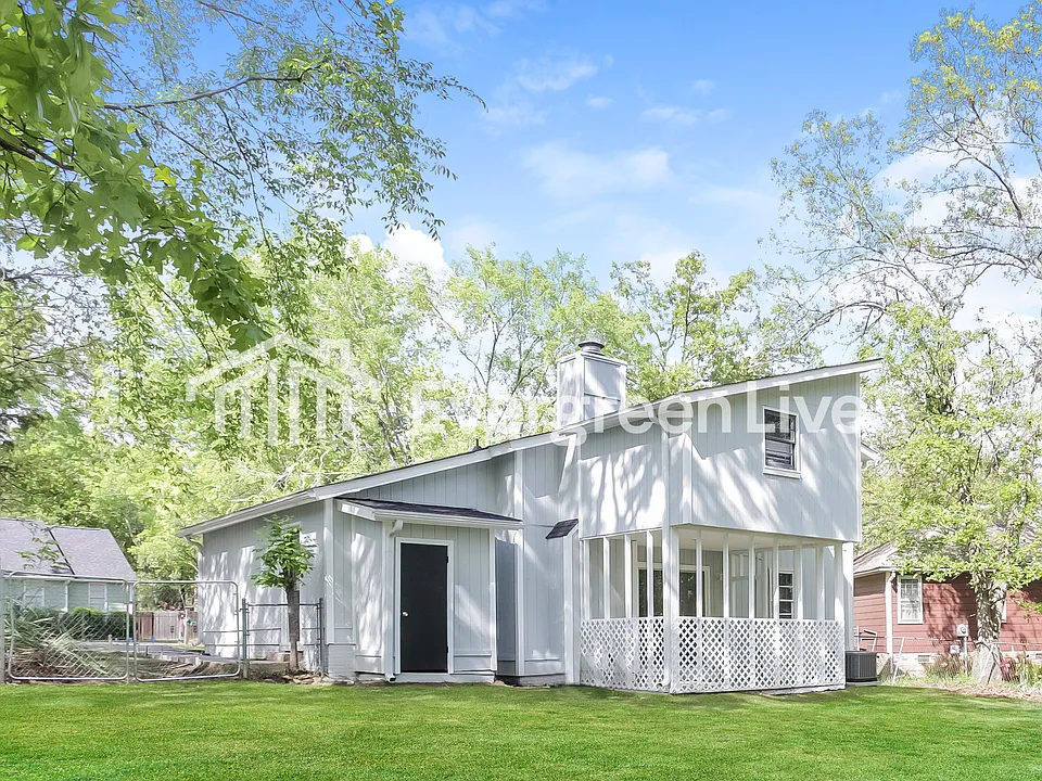 572 Parlock Rd