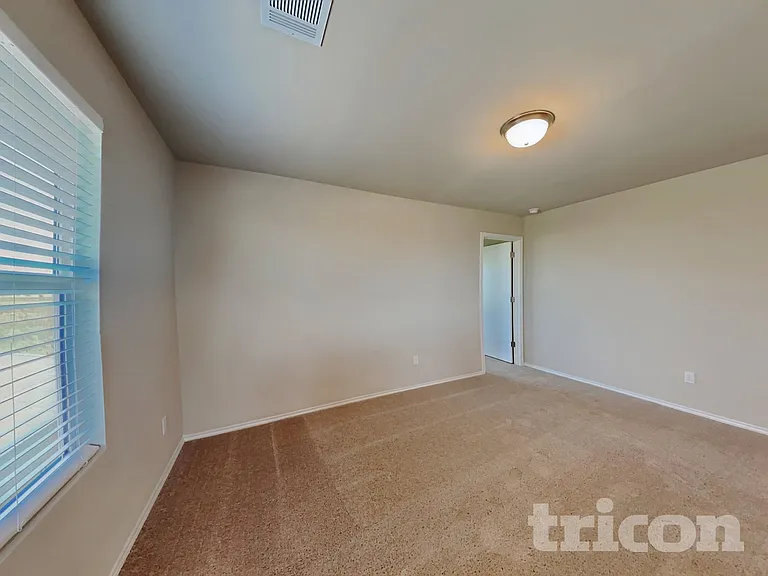 5117 Sidesaddle Dr — Photo 4