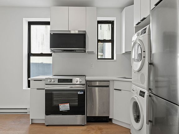 2nd image of 1146 Saint Marks Ave APT 2F