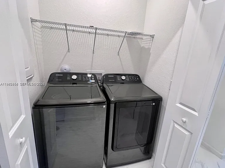 15903 SW 2nd Pl #15903 — Photo 15