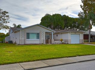 5048 Brookside Ln, New Port Richey, FL 34653