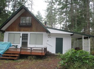 441 N Fairway Dr W, Hoodsport, WA 98548