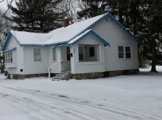147 N Elm Ave, Gaylord, MI 49735