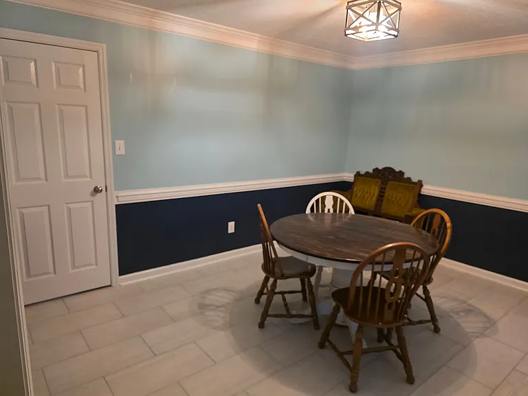 1318 Maple Leaf Ct — Photo 8