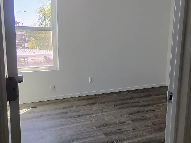 1710 E 5th Ave #202 — Photo 14