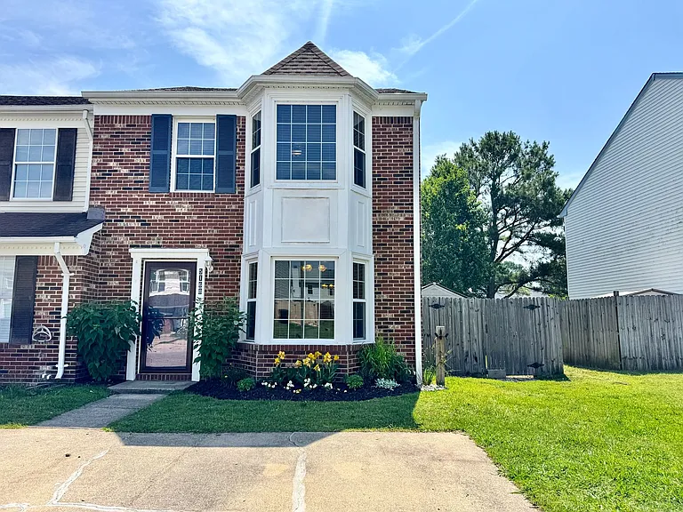 5168 Settlers Park Dr — Photo 1