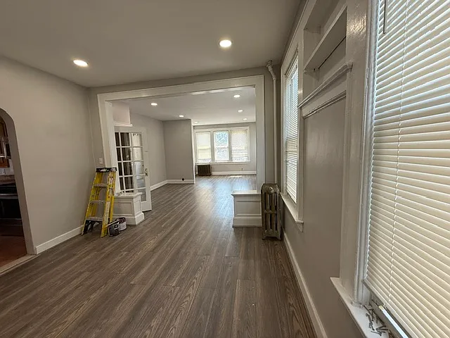 3 bed, 1500 sqft, $2,400 — Photo 4