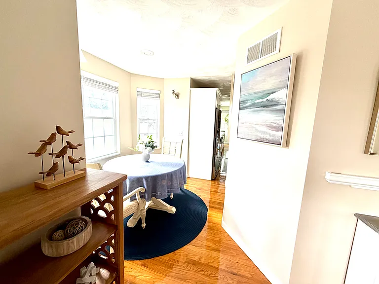 Breakfast Nook