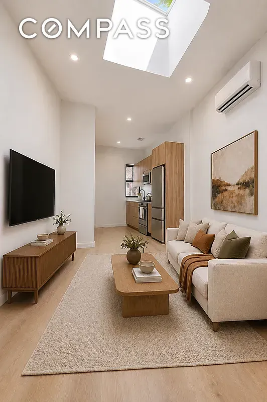 3 bed, 2.0 bath, $4,395 — Photo 2