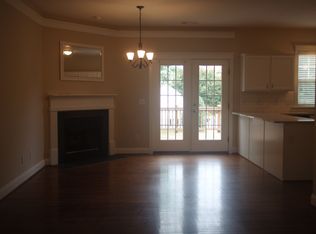 8505 Lindholm Dr, Huntersville, NC 28078