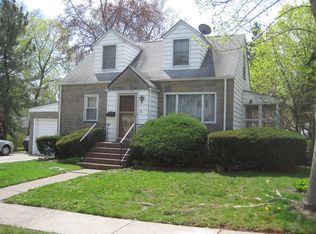 51 Sandford Rd #1X, Fair Lawn, NJ 07410