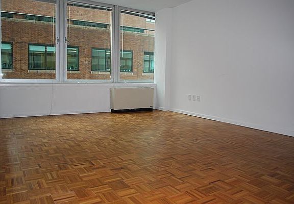 3rd image of 46 Fulton St #3D