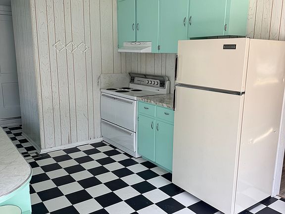 5th image of 416 S 7th St #2