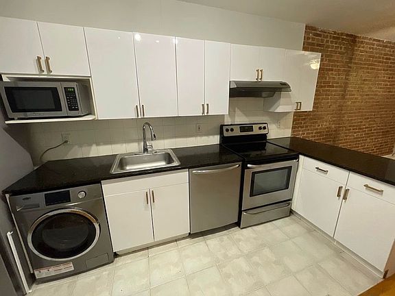 4th image of 1479 York Ave APT 3N