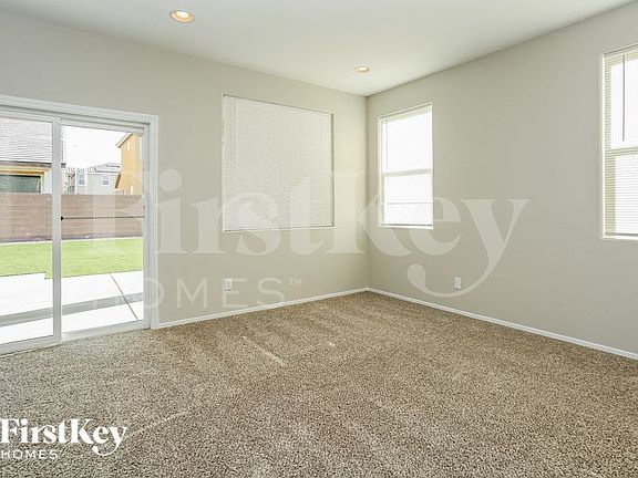 4th image of 4056 Little Bay Ave
