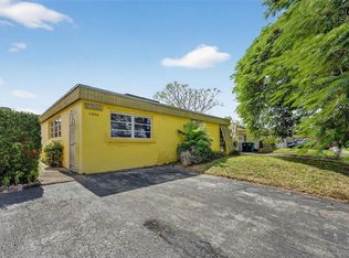 11530 SW 83rd Ter, Miami, FL 33173