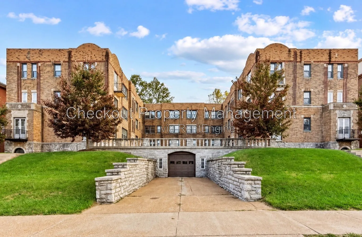 2 bed, 1.0 bath, 1200 sqft, $1,595 — Photo 1