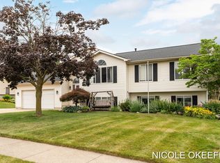 901 Northpointe Dr SW, Byron Center, MI 49315