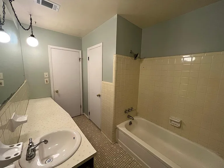 211 Utah Ave — Photo 24