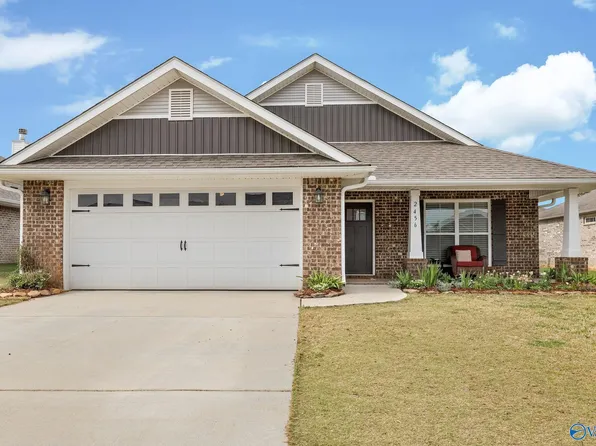 2456 Bell Manor Dr, Huntsville, AL 35803