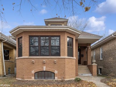 6645 N Washtenaw Ave, Chicago, IL, 60645