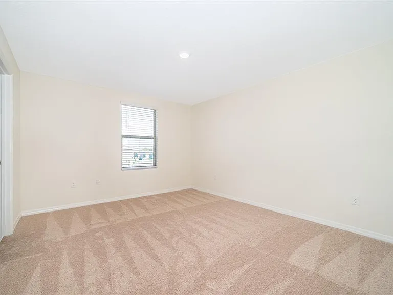 1815 Red Canyon Dr — Photo 18