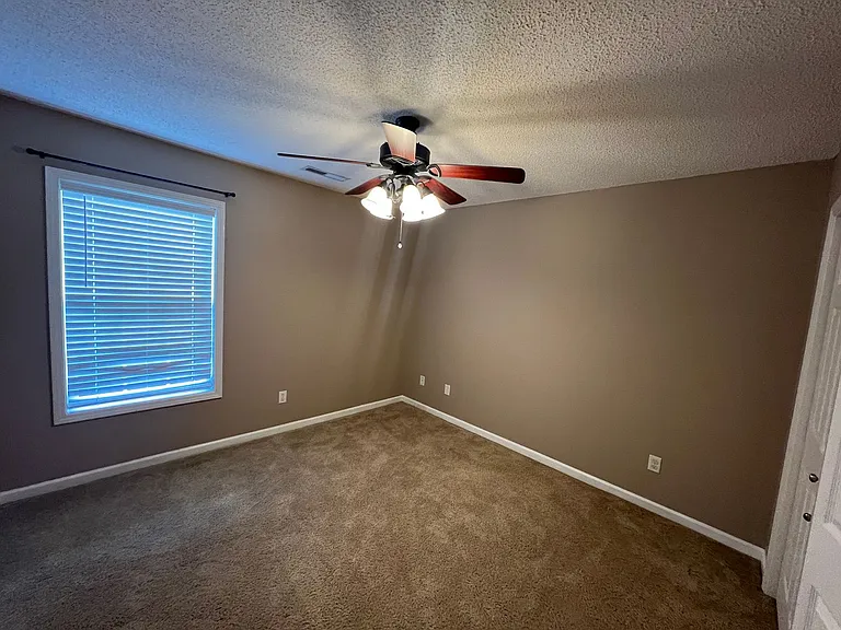 6770 Jj Roberts Dr — Photo 7